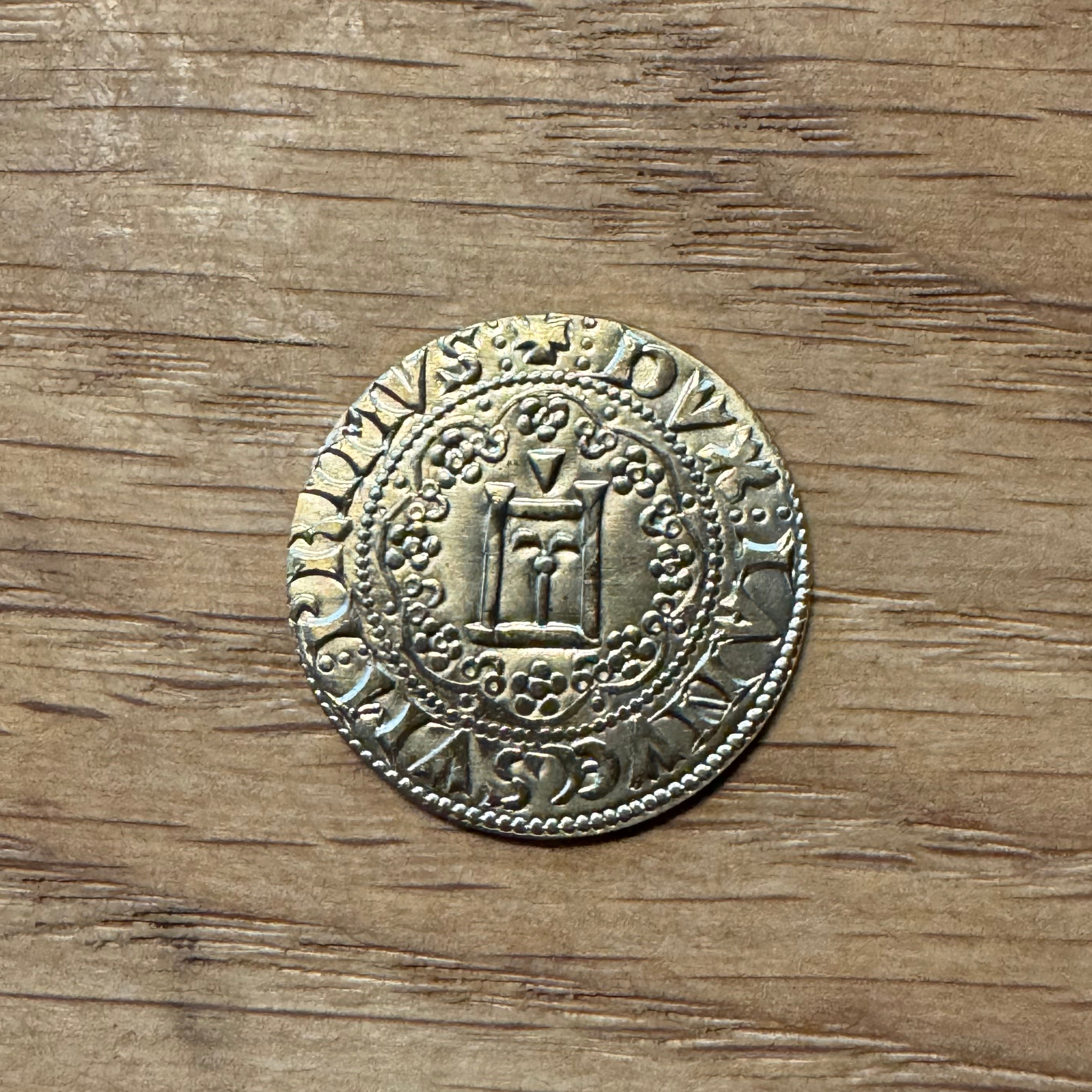 Gold Genovino - Hammered Reproduction